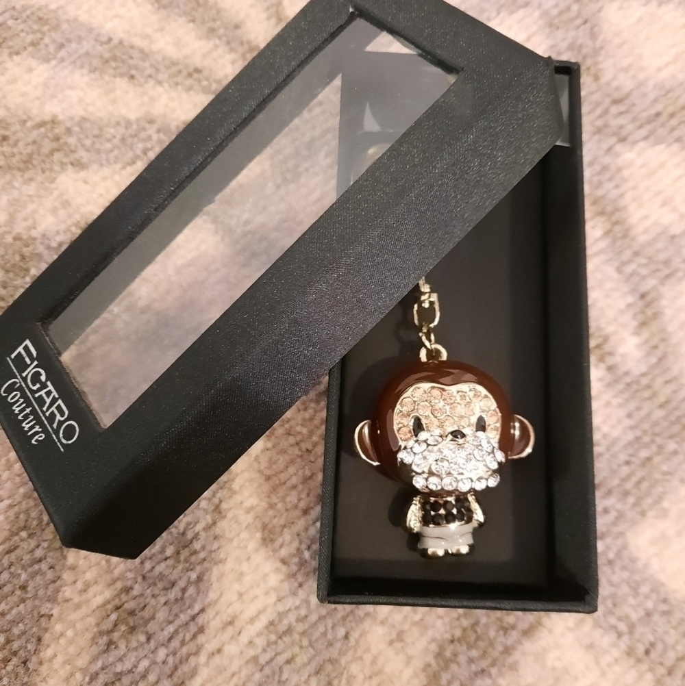 Figaro Couture Crystal Money Keychain